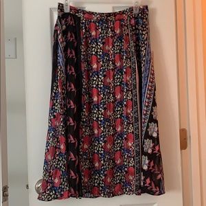 Women’s skirt